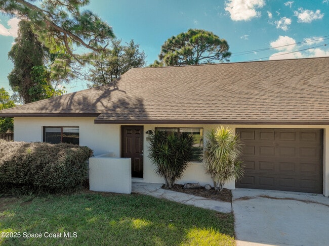 Primary Photo - 640 Casa Grande Dr