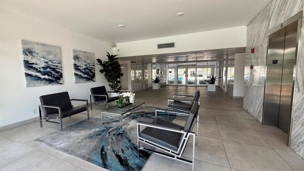 Building Photo - 401 Golden Isles Dr