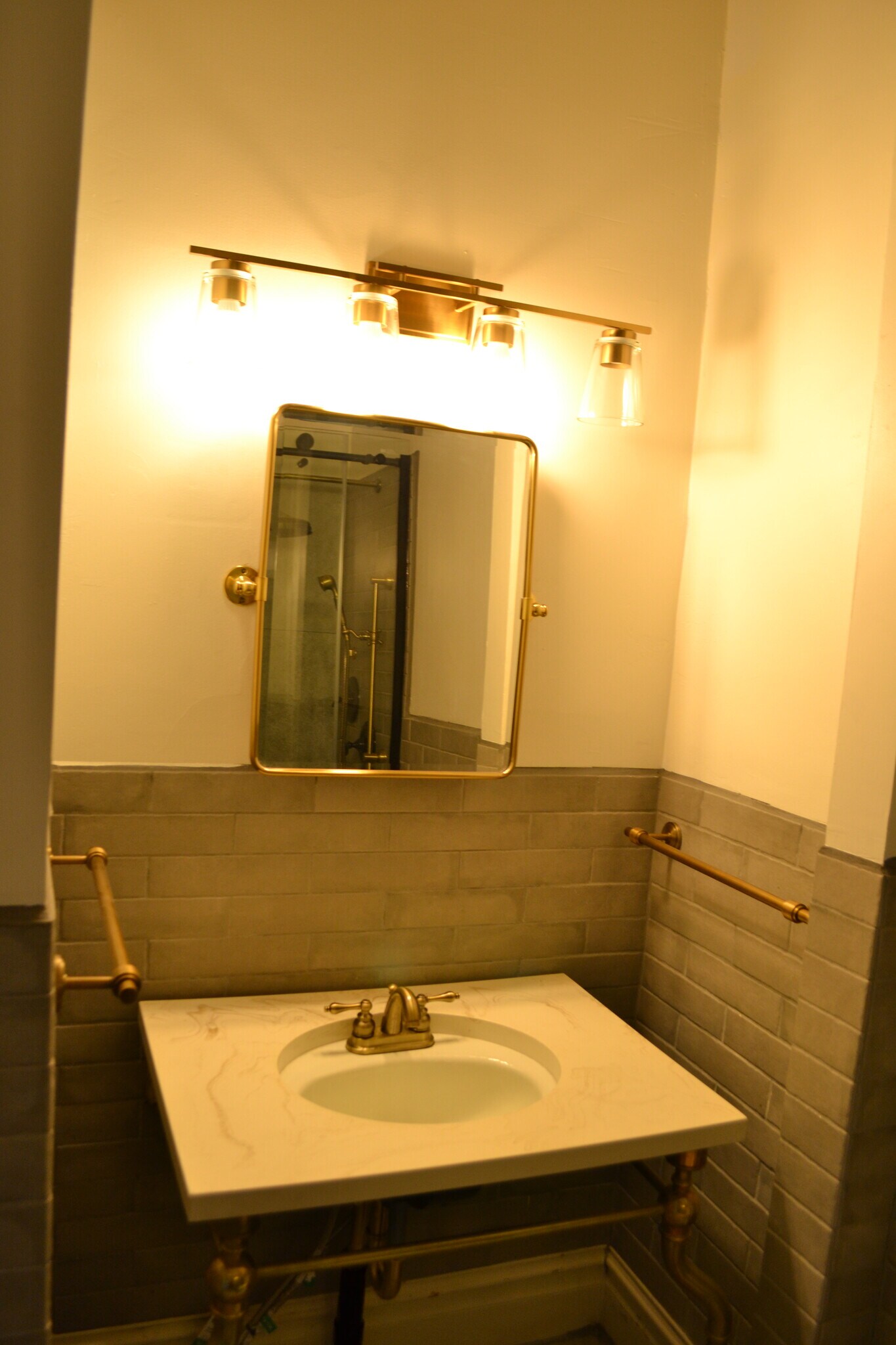 Bathroom #2 - 1164 S Windsor St