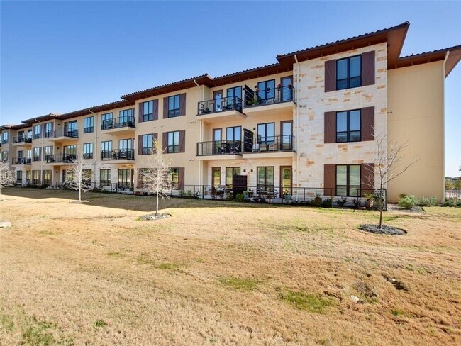 Building Photo - 104 Bella Toscana Ave