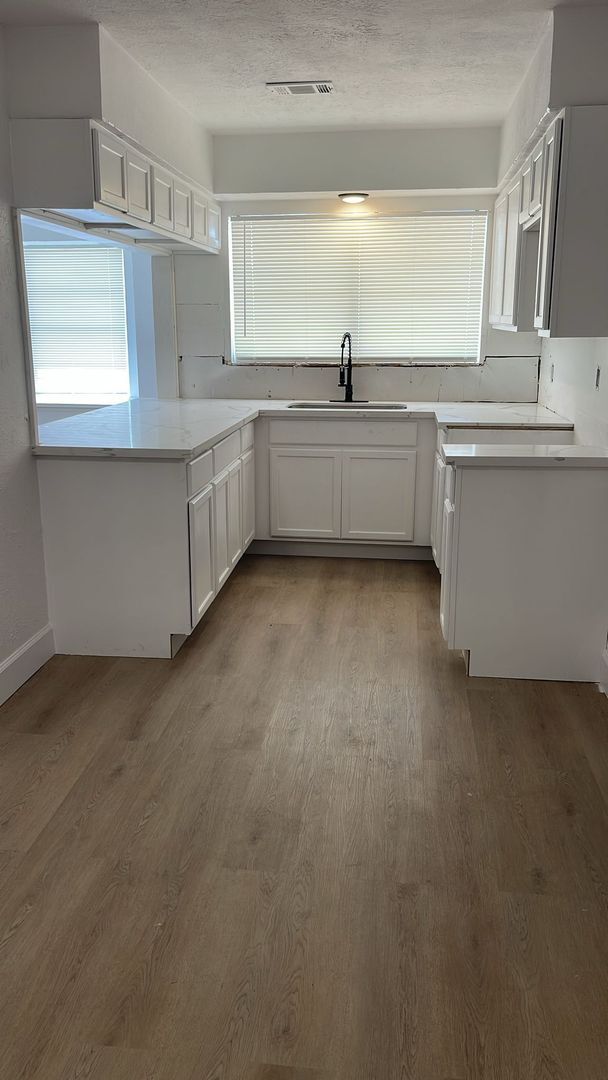 Building Photo - Gorgeous all renovated Home in Houston, TX!.