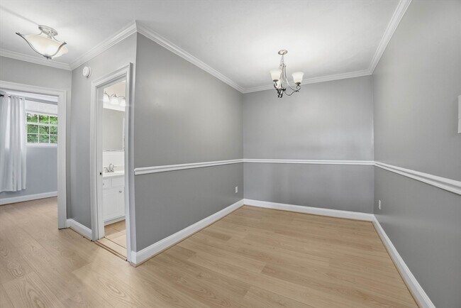 Building Photo - 47 Alvarado Ave