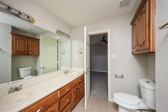 Building Photo - 1412 Daventry Dr