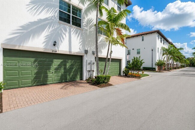 Building Photo - 2709 SW 119th Way