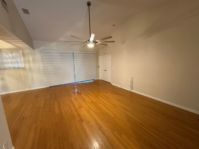 Building Photo - 9777 Nickels Blvd