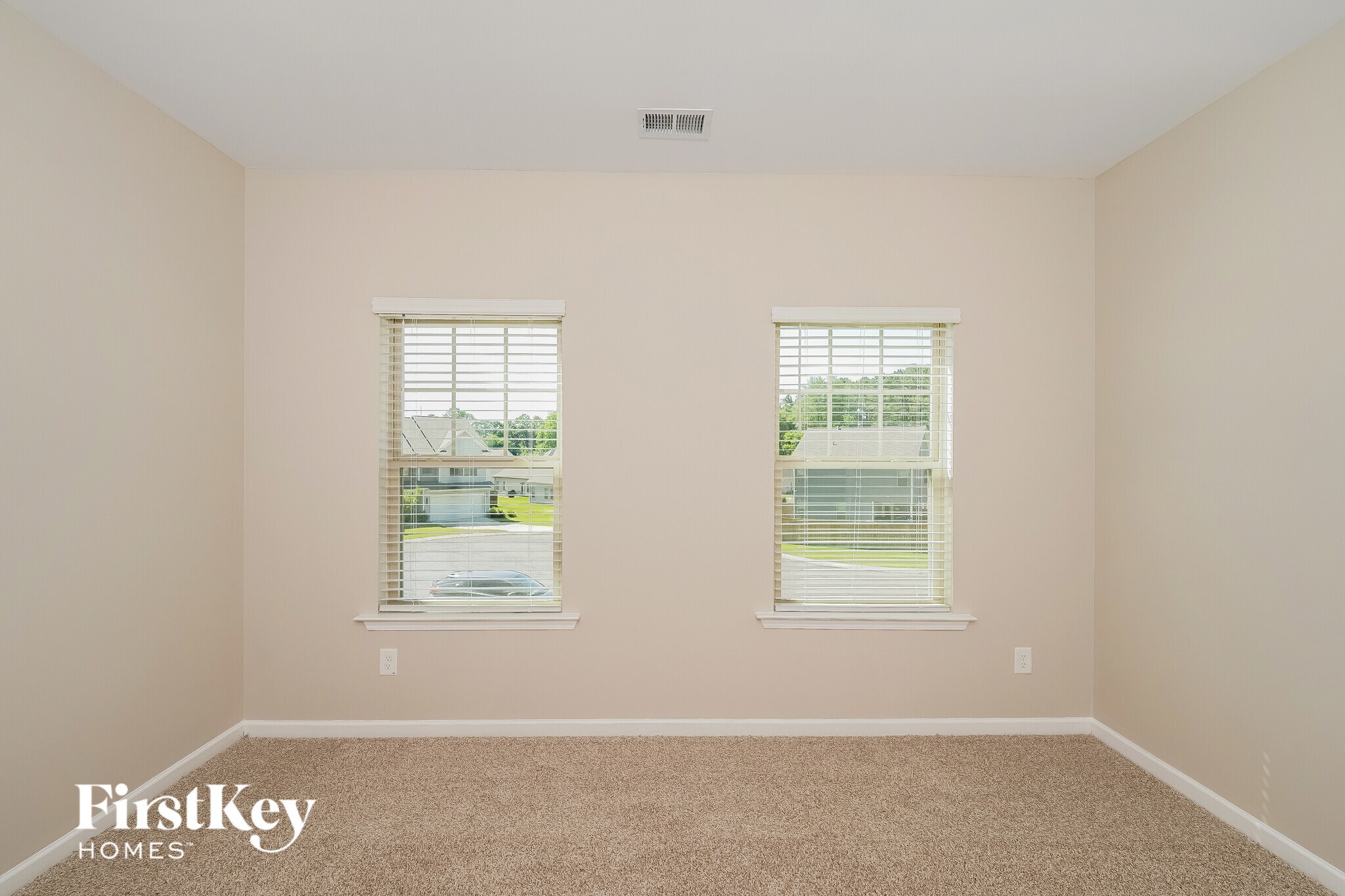 Building Photo - 1812 Clarke Cir