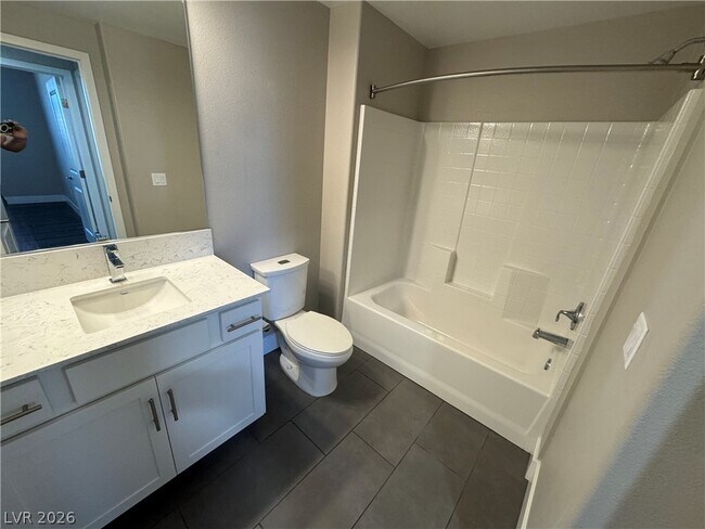 Building Photo - 11885 Tevare Ln