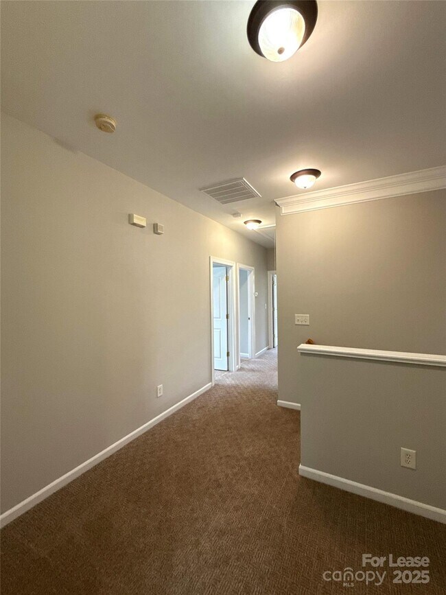 Building Photo - 1113 Cooper Ln