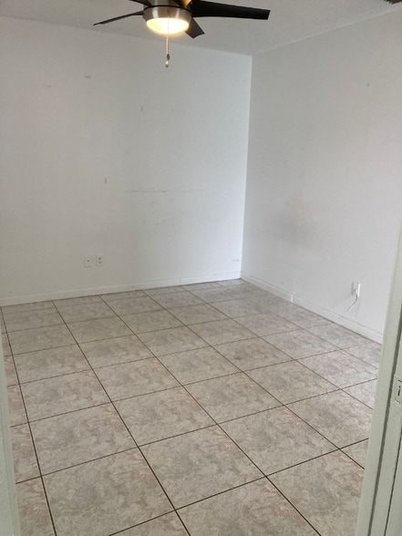 Building Photo - 5665 Nokomis Cir