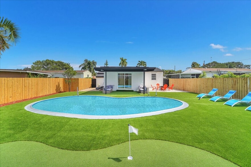 Building Photo - 1208 N 25th Ave