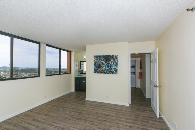Building Photo - 98-351-351 Koauka Loop