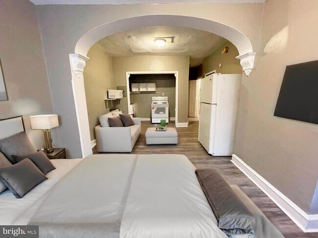 Building Photo - 4637 Leiper St