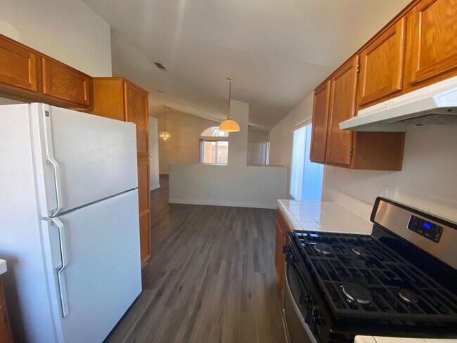 Building Photo - 8029 Sierra Largo Dr