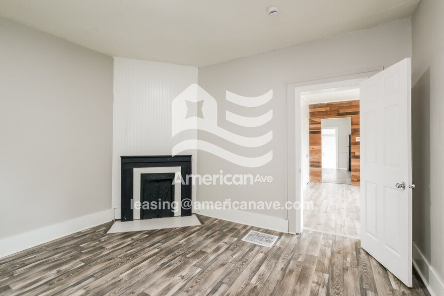 Building Photo - 2102 Shelby St