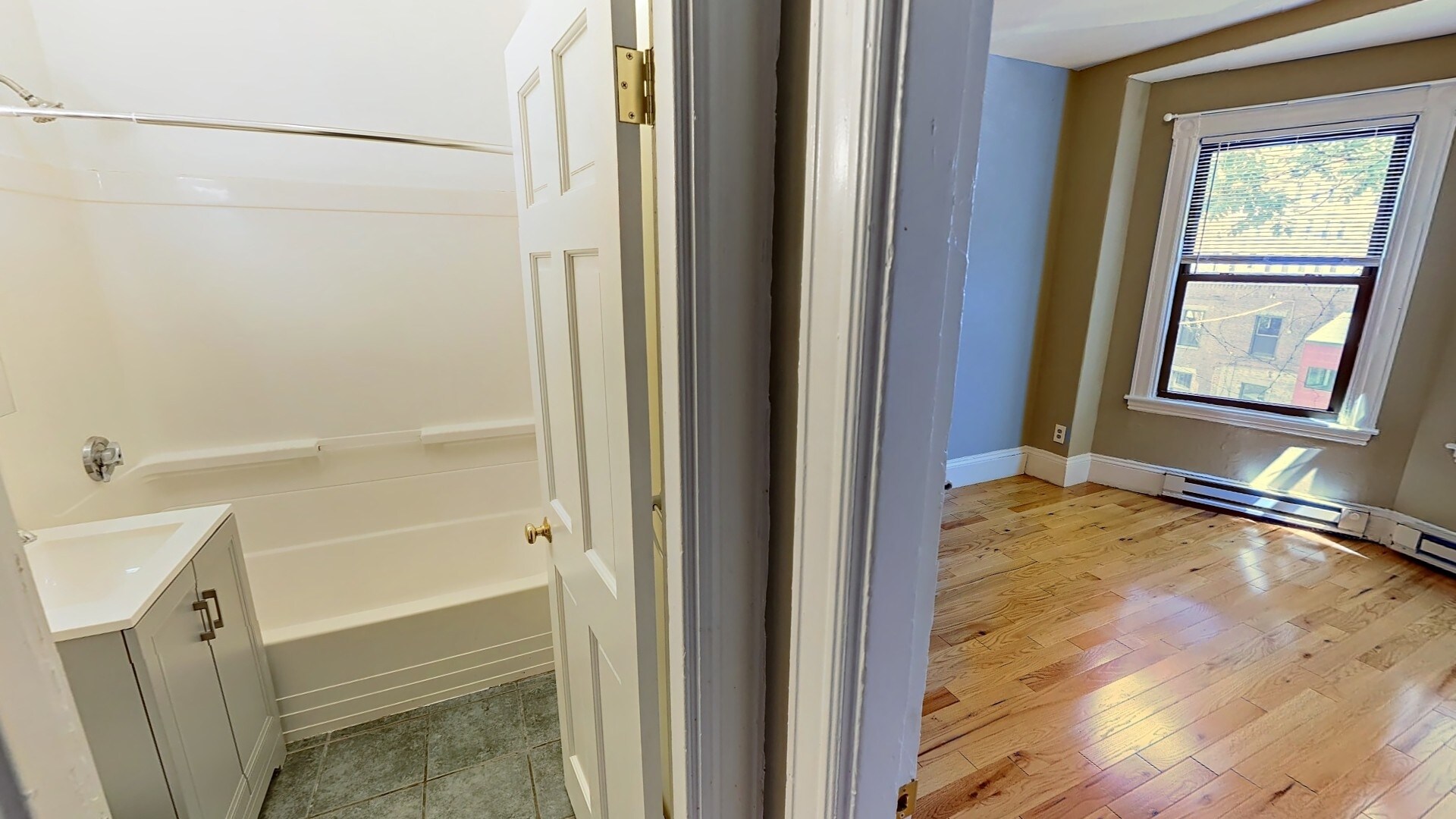 Building Photo - 623 Columbus Ave