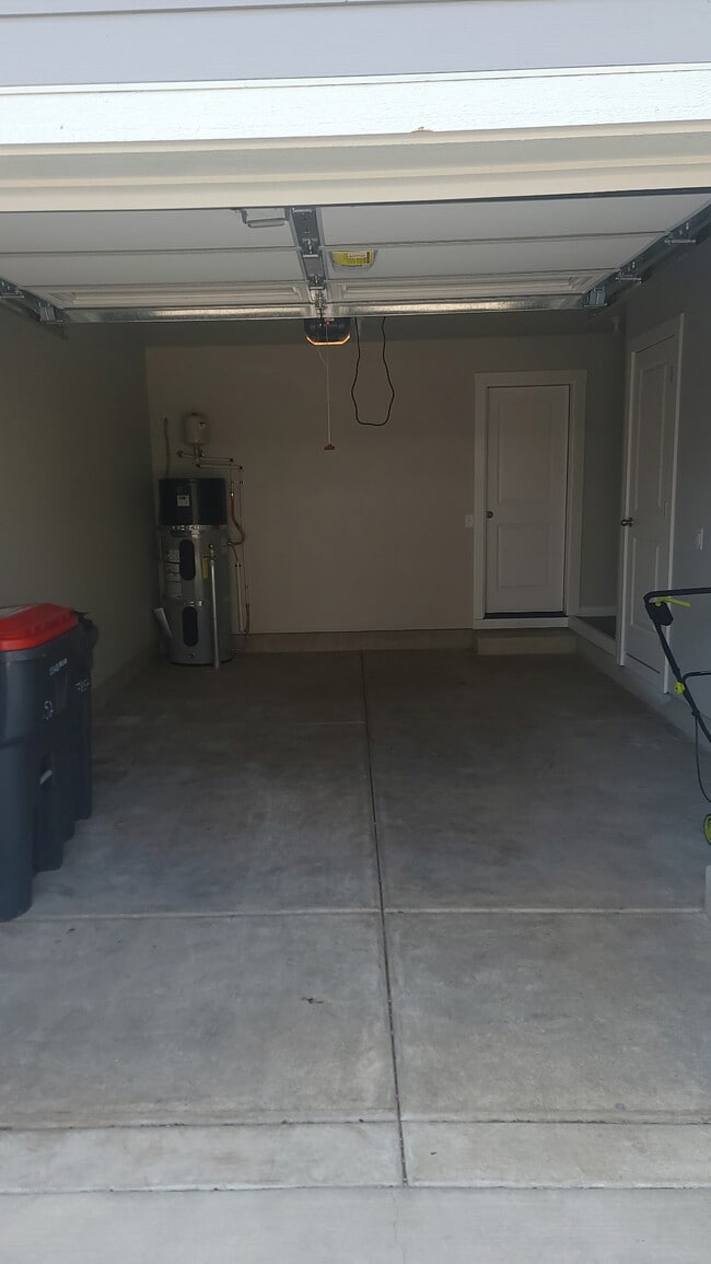 Building Photo - 7852 Jacqueline Way