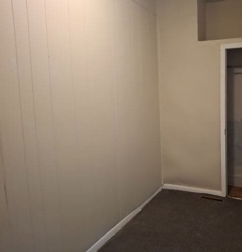 Building Photo - 1516 S Lydia Ave