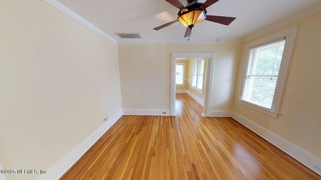 Building Photo - 2044 Forbes St