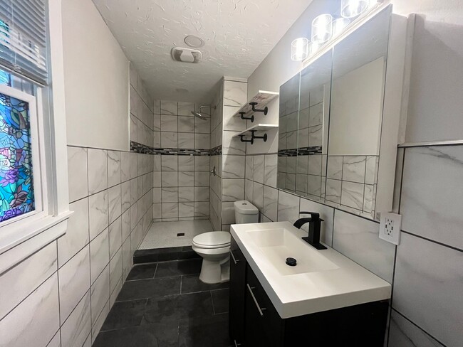 Building Photo - Adorable one bedroom ranch