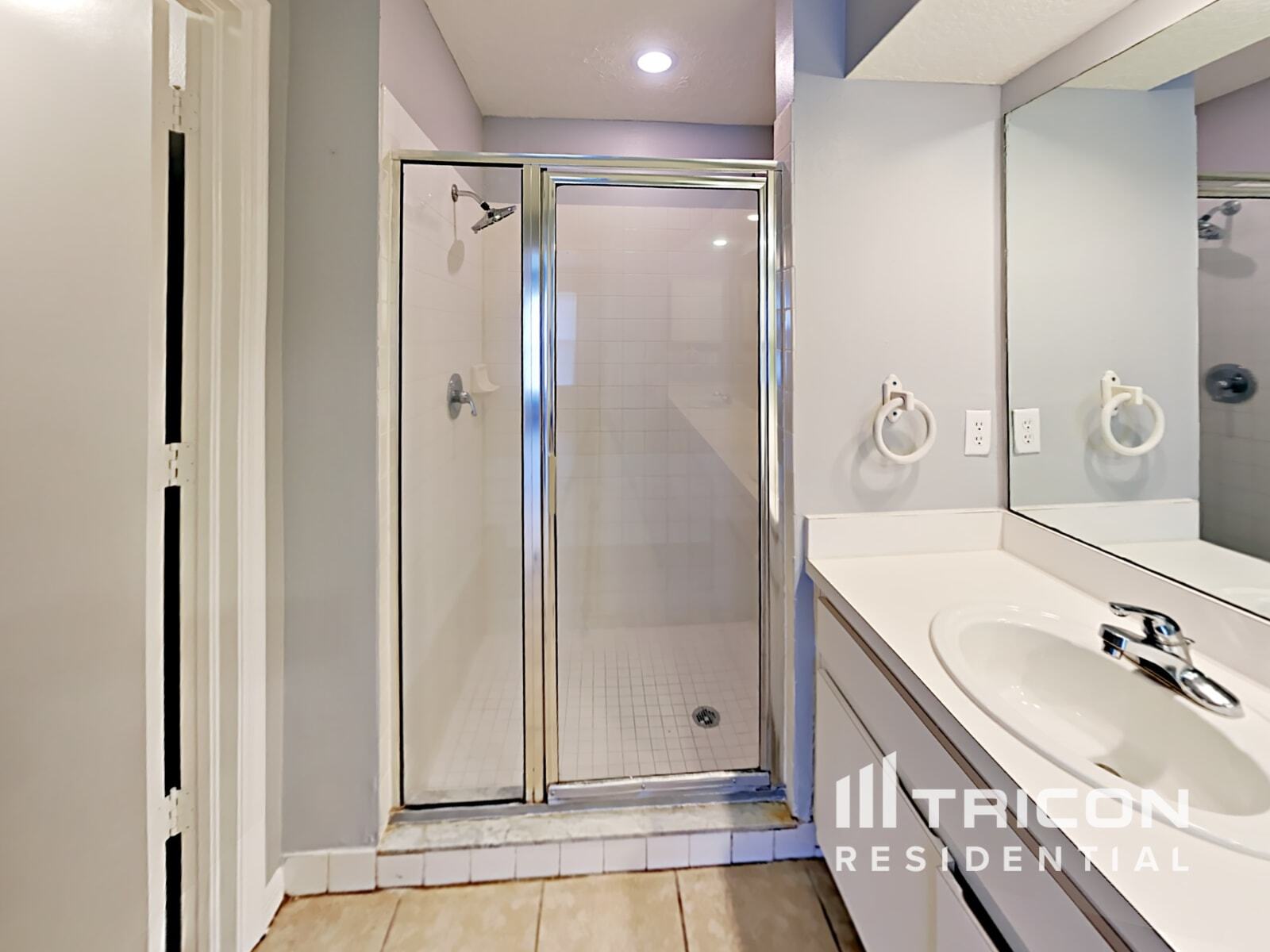 Building Photo - 1205 Tiger Wood Ct