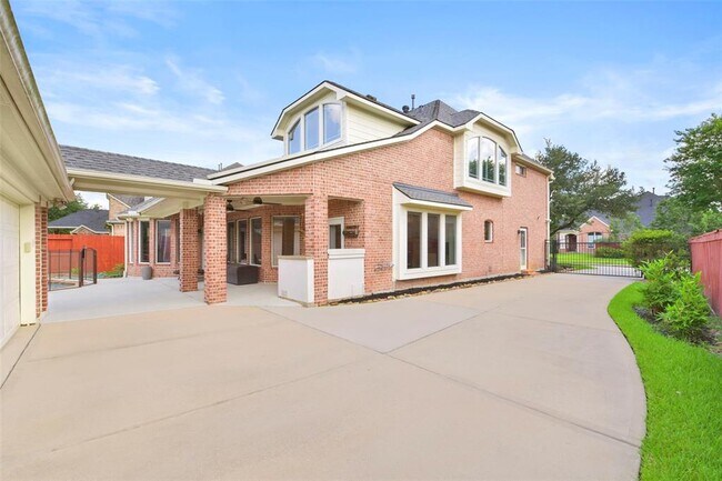 Building Photo - 12119 Sonora Canyon Ln