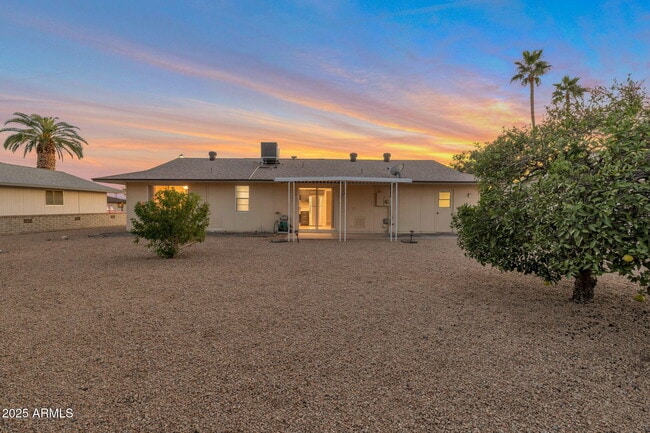 Building Photo - 9822 W Silver Bell Dr