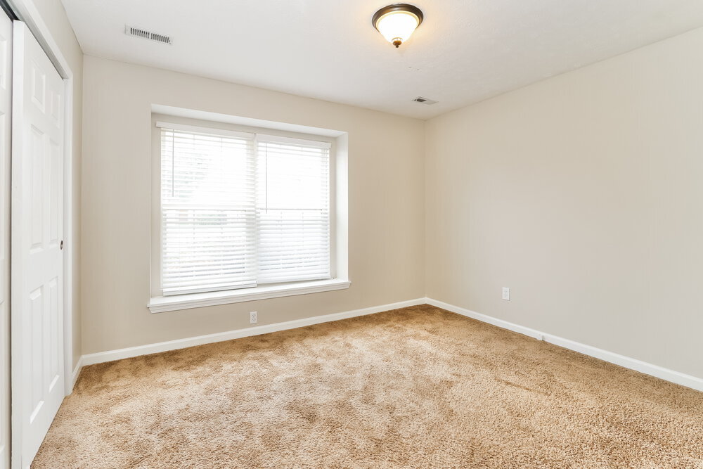 Building Photo - 8008 Grandmeadow Ln