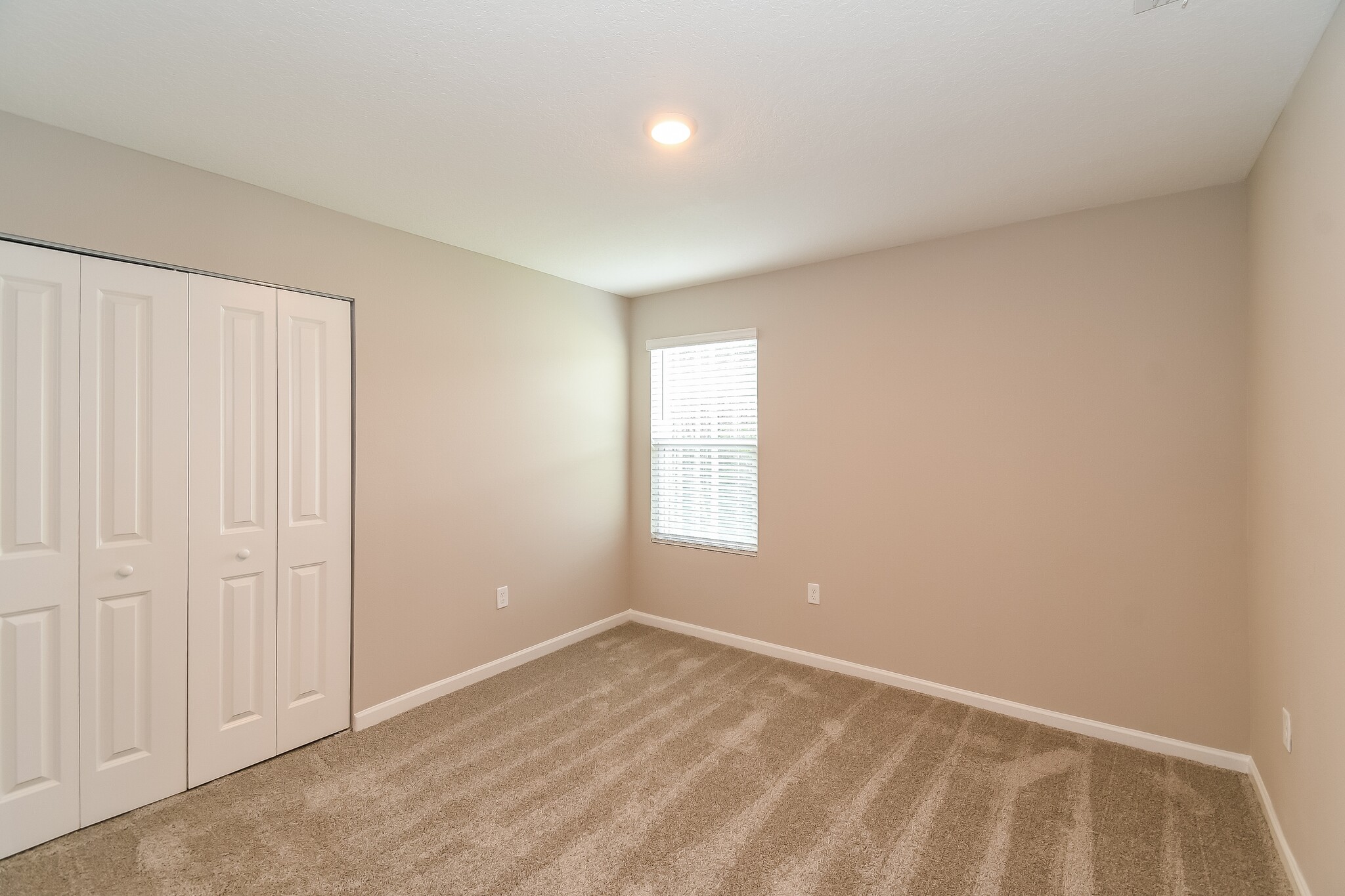 Building Photo - 9136 Udell Ln