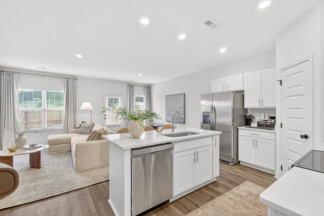 Building Photo - Residences at Hardin Valley