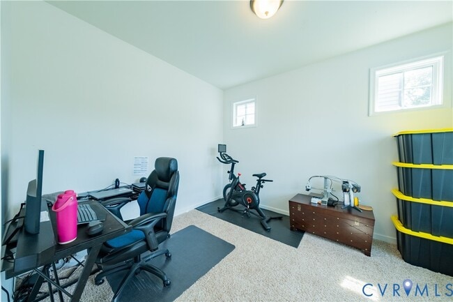 Building Photo - 9528 Thistleton Ct