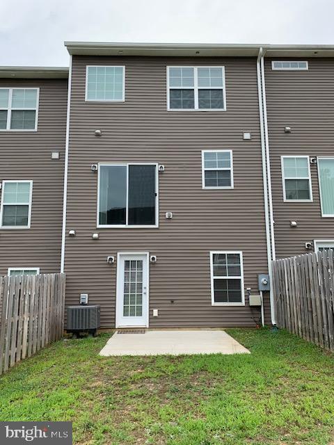 Building Photo - 75 Andrews Pl