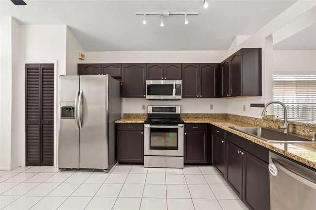 Building Photo - 14604 Quail Trail Cir