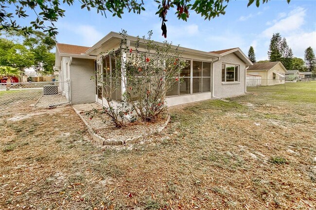 Building Photo - 4153 Woodtrail Blvd
