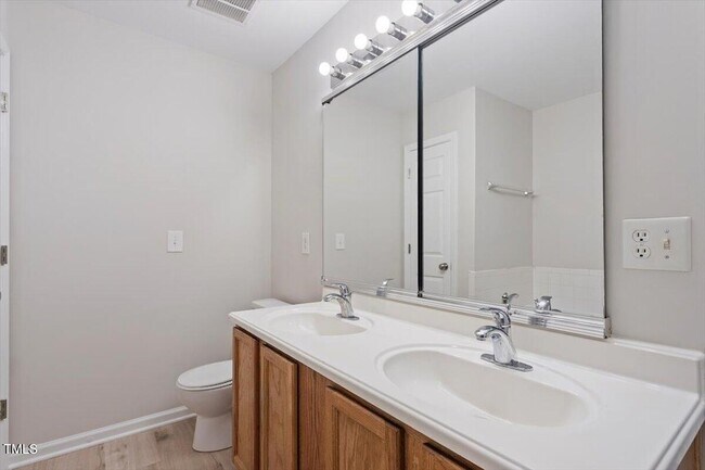 Building Photo - 8600 Neuse Landing Ln