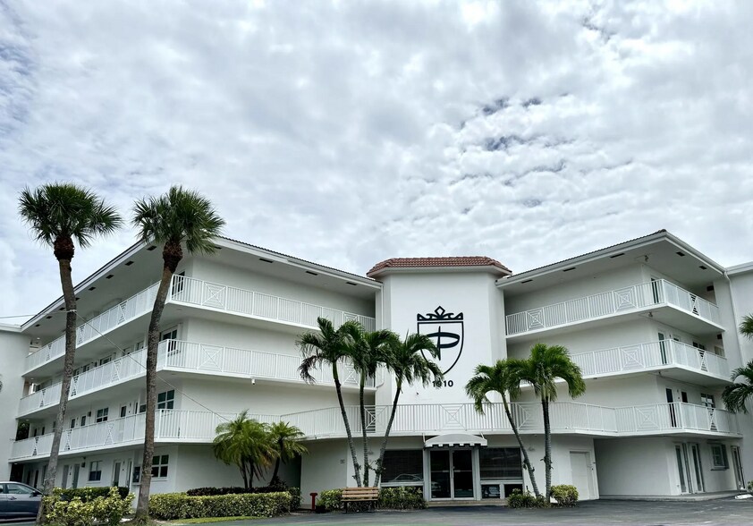 Building Photo - 1910 S Ocean Blvd