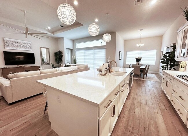 Building Photo - 10027 Timber Crk Wy