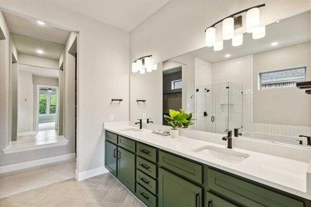 Building Photo - 4302 Highwoods Trl
