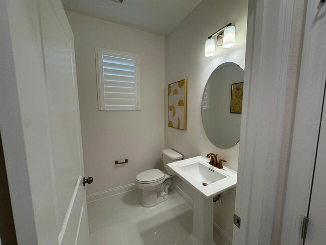 Building Photo - 16001 Grafton Wy