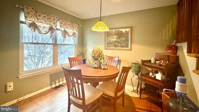 Building Photo - 32 Ketley Pl