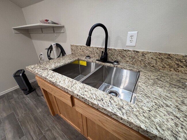 Building Photo - Brand New 1-BEDROOM ADU Peaceful Country Living