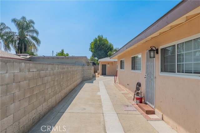 Building Photo - 5033 Sultana Ave