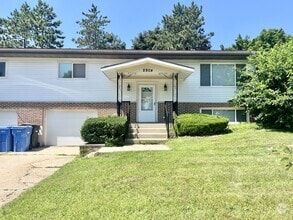 Building Photo - 2904 Northbrook Dr