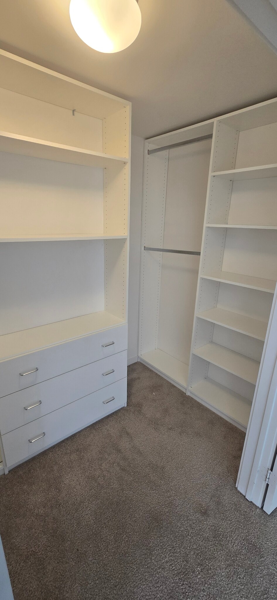 Walk-in Closet - 411 W Seaside Way