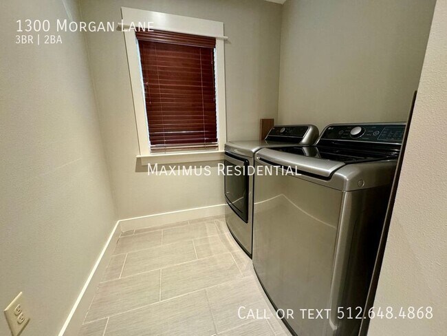 Building Photo - 1300 Morgan Ln