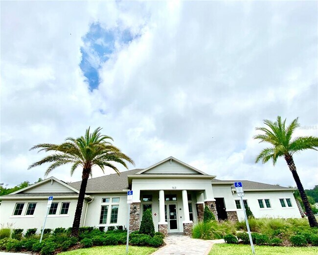 Building Photo - 160 Victoria Oaks Blvd