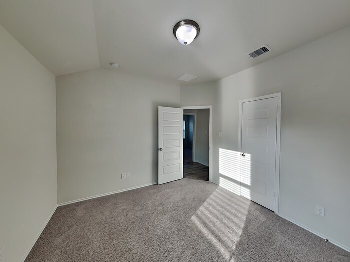 Building Photo - 13619 Sloth Bear Ct