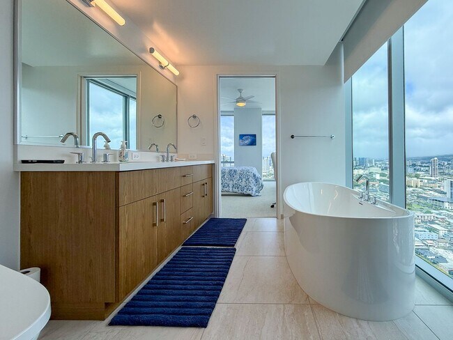 Building Photo - High-Floor 2BR Corner Unit with Expansive Views & 2 Parking at Azure Ala Moana