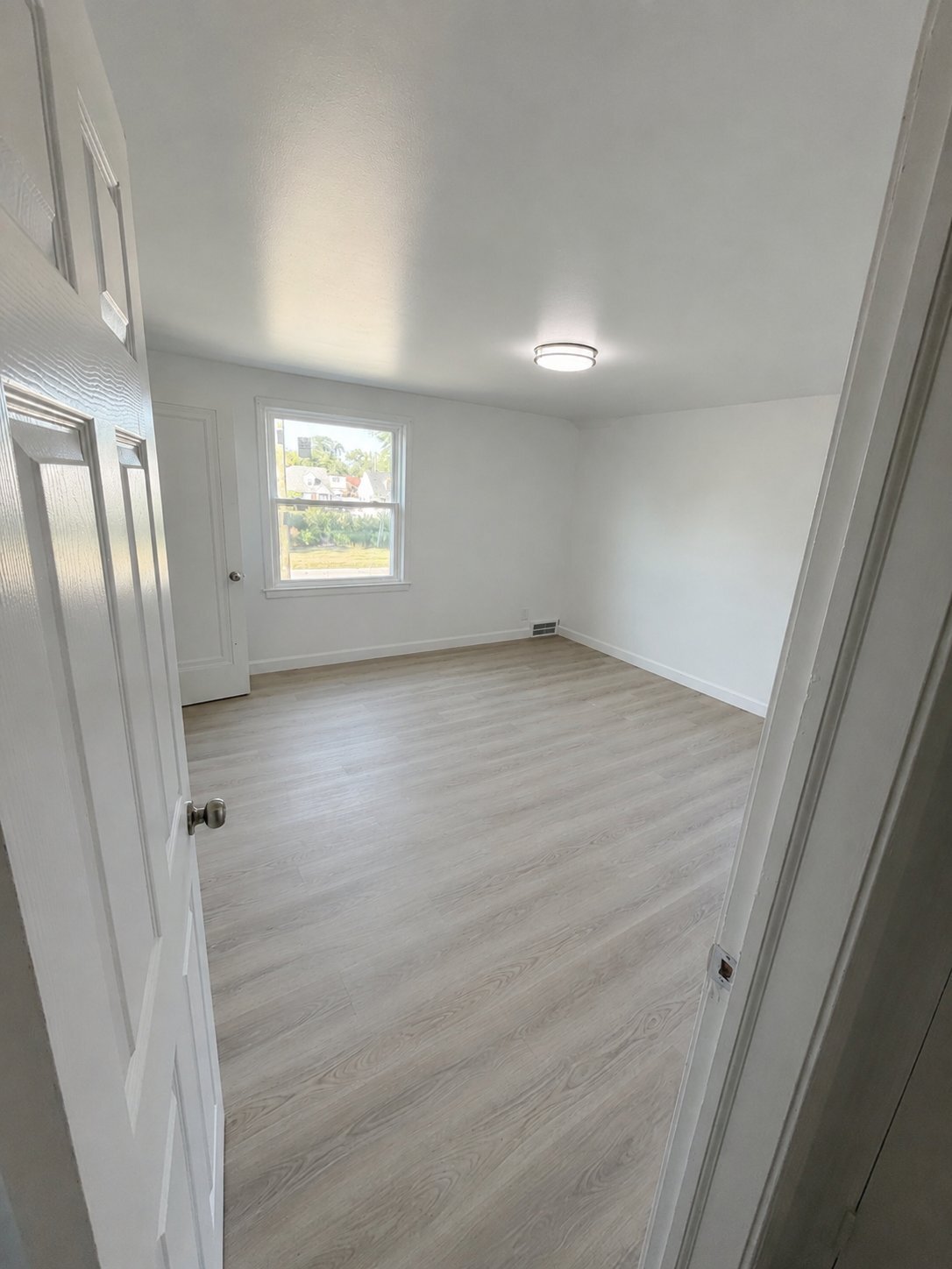 Building Photo - 21748 Moross Rd