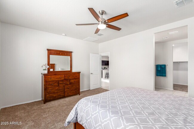 Building Photo - 11473 E Aster Ln
