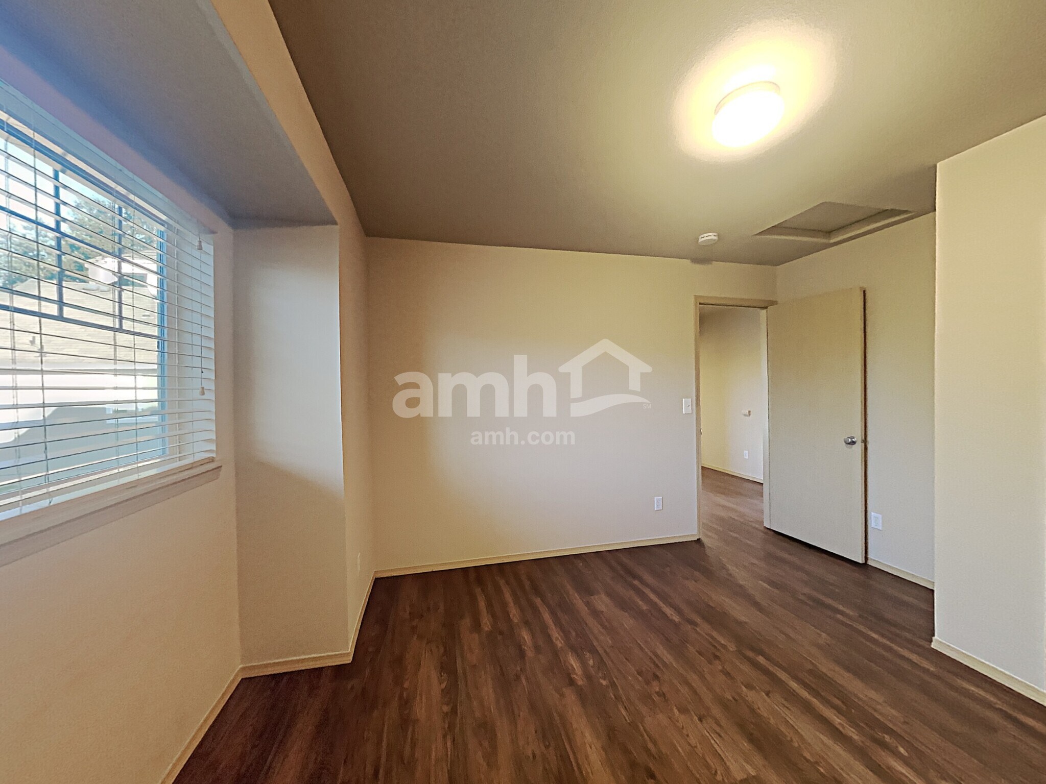 Building Photo - 9609 200th St E